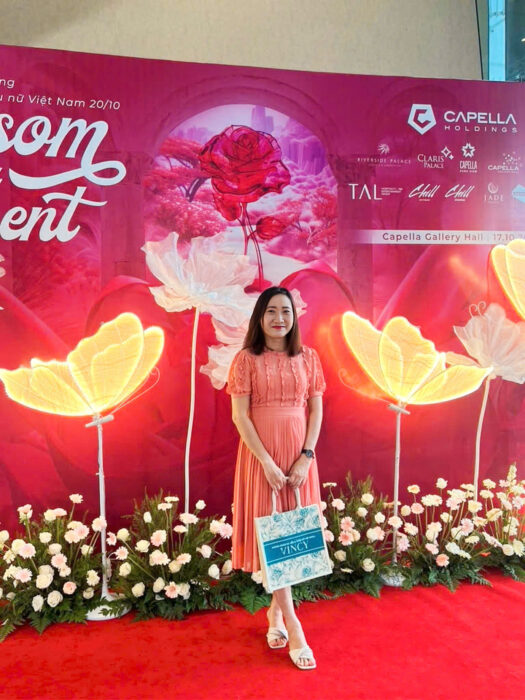 VINCY - LAN TỎA YÊU THƯƠNG, CHĂM SÓC VẺ ĐẸP PHỤ NỮ VIỆT TẠI CAPELLA GALLERY HALL 3 Chia sẻ kiến thức làm đẹp và giúp chị em phụ nữ thêm tự tin, rạng rỡ.